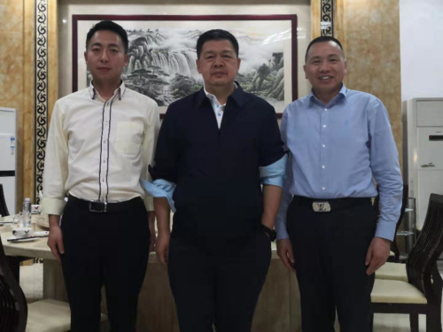 中紀(jì)委國(guó)際合作局郭松江局長(zhǎng)、人民日?qǐng)?bào)社馬海濤副總編親臨新望視察指導(dǎo)